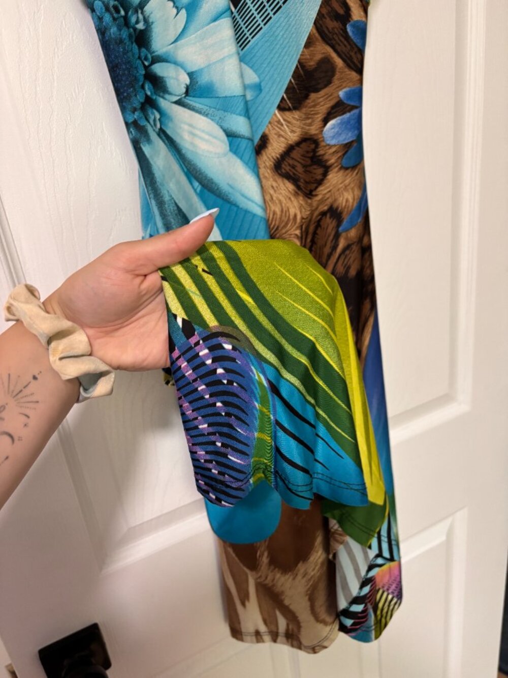 Abstract Print Midi Dress | Blue & Green Colourful Spaghetti Strap Dress (M) - Picture 7 of 11